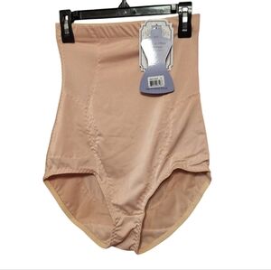 Heavenly Secrets Shapewear Panty Hi Waist Tummy Control NWT Ladies Medium Nude